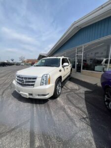 2011 CADILLAC ESCALADE $14,900