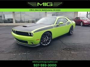 Pre-Owned 2023 Dodge Challenger R/T $37,986