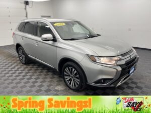 USED 2020 Mitsubishi Outlander SE 4WD $14,498
